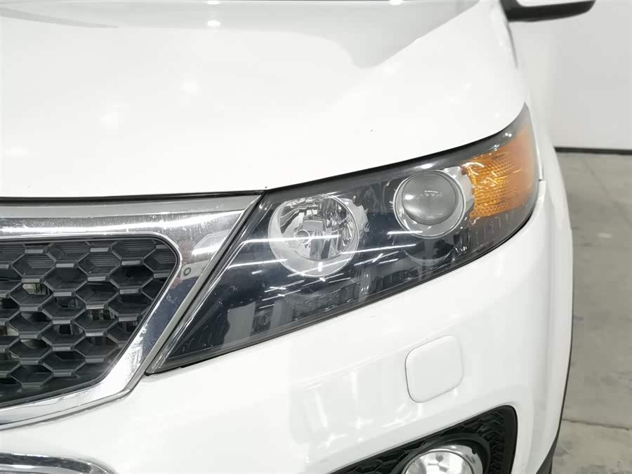 起亚 索兰托 2012 汽车图片 #8