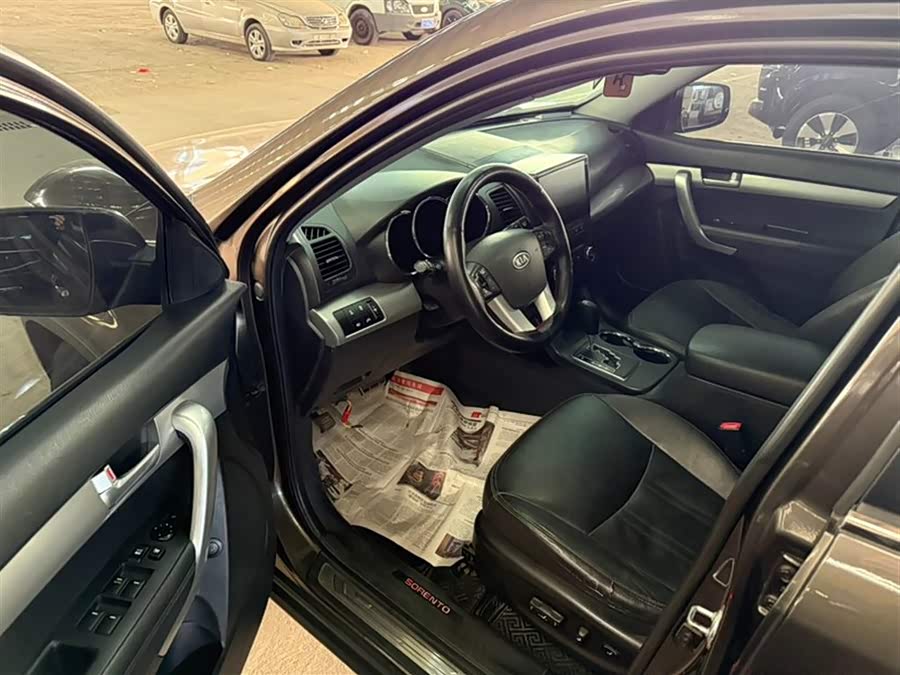 Kia Sorento 2011 car image #8