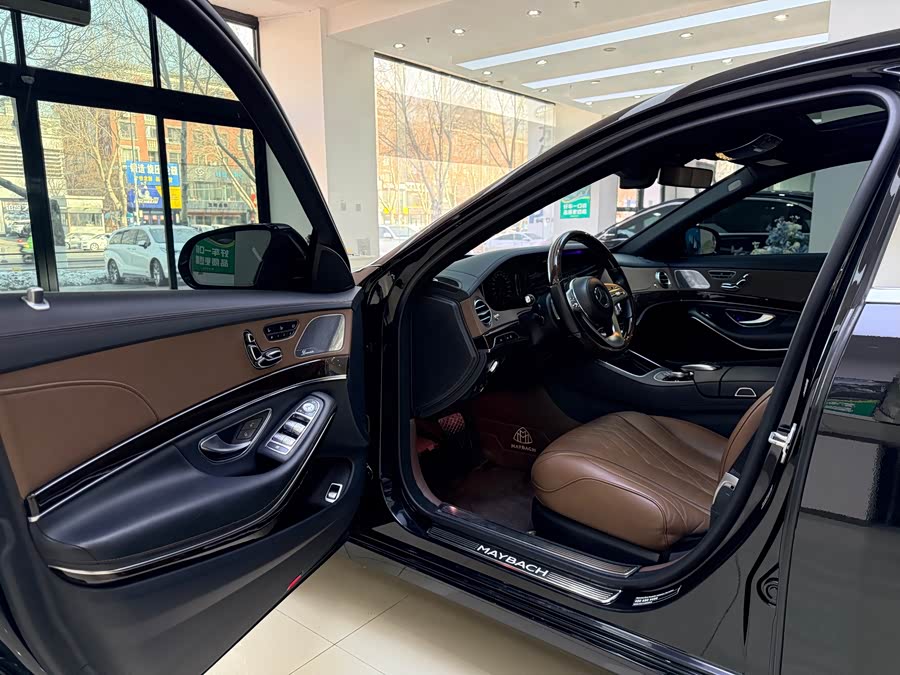 Mercedes-Benz Maybach S Class 2017 car image #8