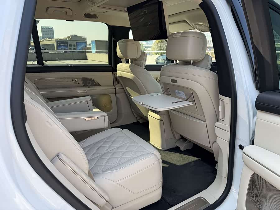 蔚来 蔚来ES8 2025 汽车图片 #8