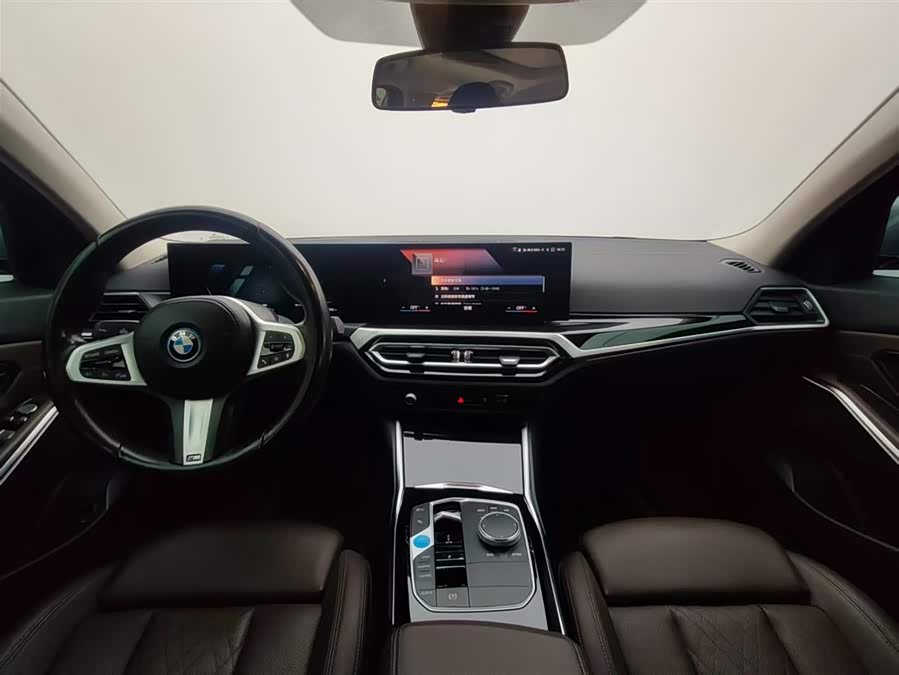 BMW i3 2022 immagine di auto #8