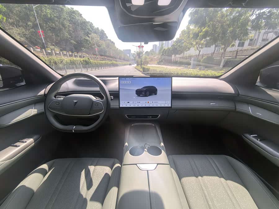 Deepal S07 2024 image de voiture #8