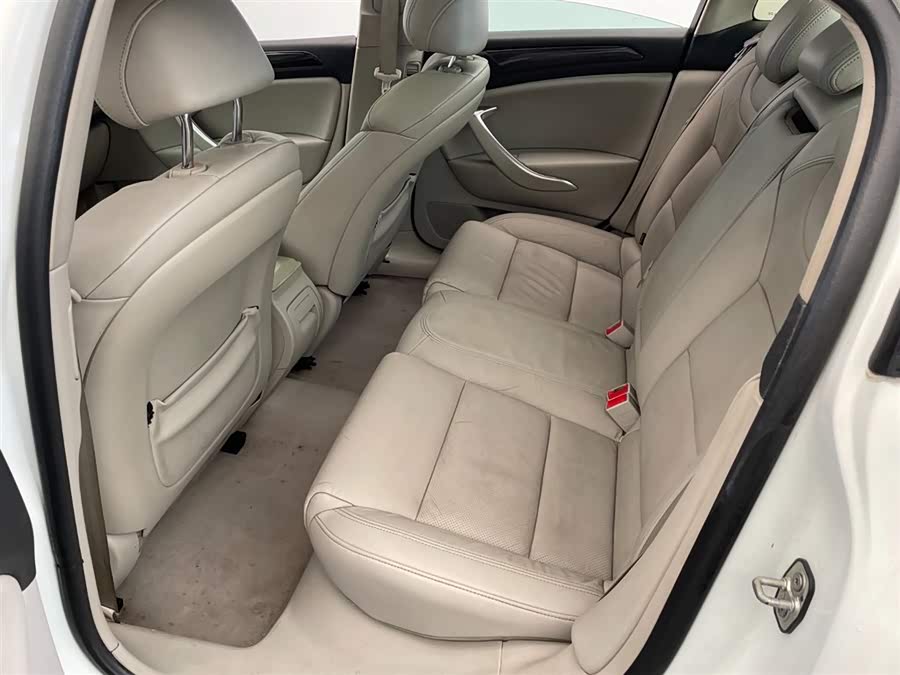 Citroen C5 2014 car image #8