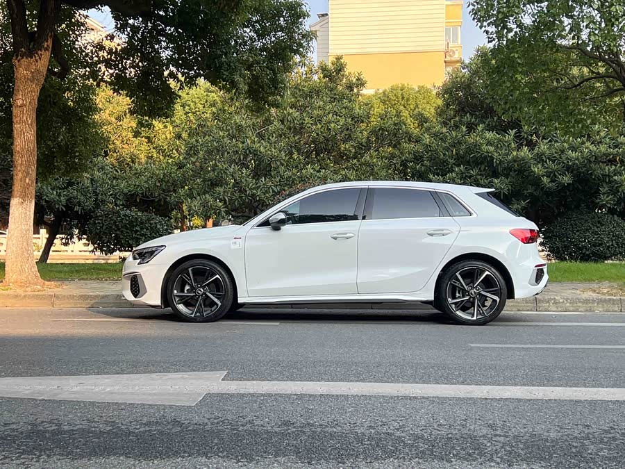 Audi A3 2023 car image #8