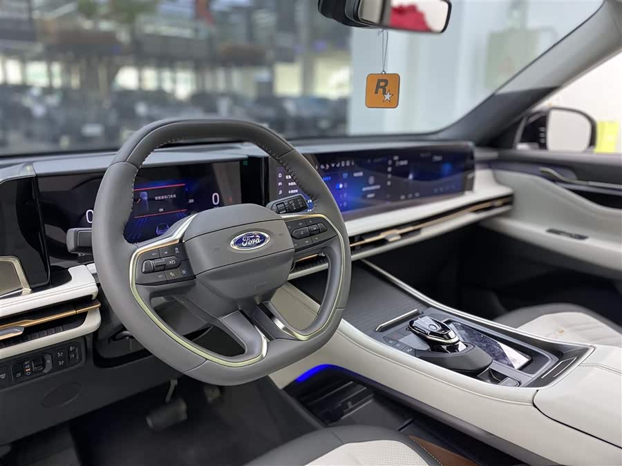 Ford Edge 2023 car image #8
