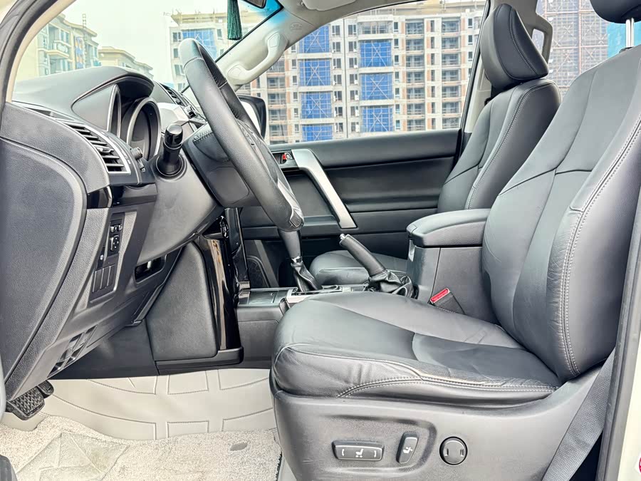 Toyota Land Cruiser Prado 2016 #8 Toyota Land Cruiser Prado 2016 car image #8