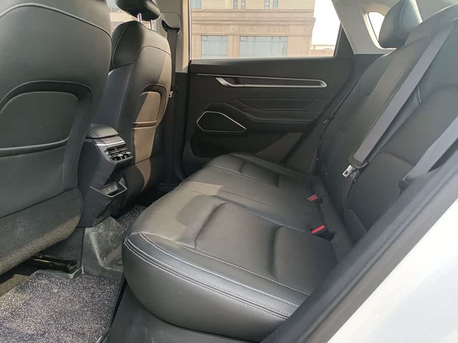 GEELY Emgrand 2021 #8 GEELY Emgrand 2021 car image #8