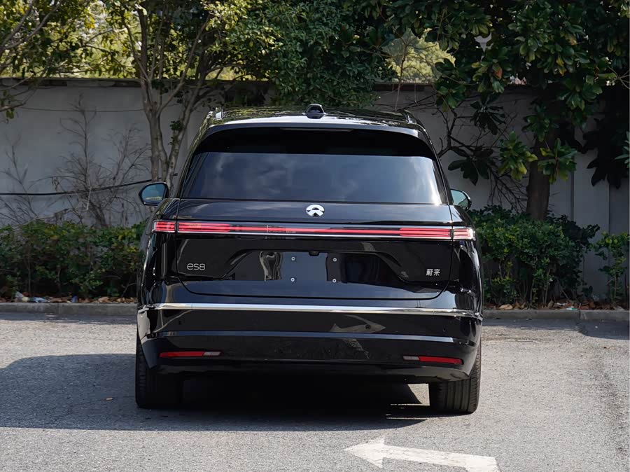 蔚来 蔚来ES8 2025 汽车图片 #8