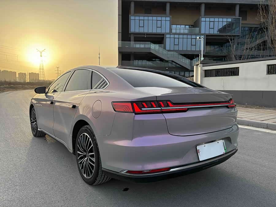 BYD Han 2021 car image #8