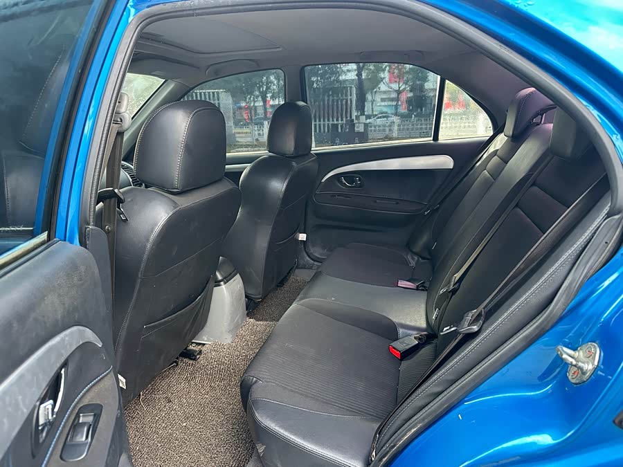 Soueast V3 Lingyue 2015 immagine di auto #8