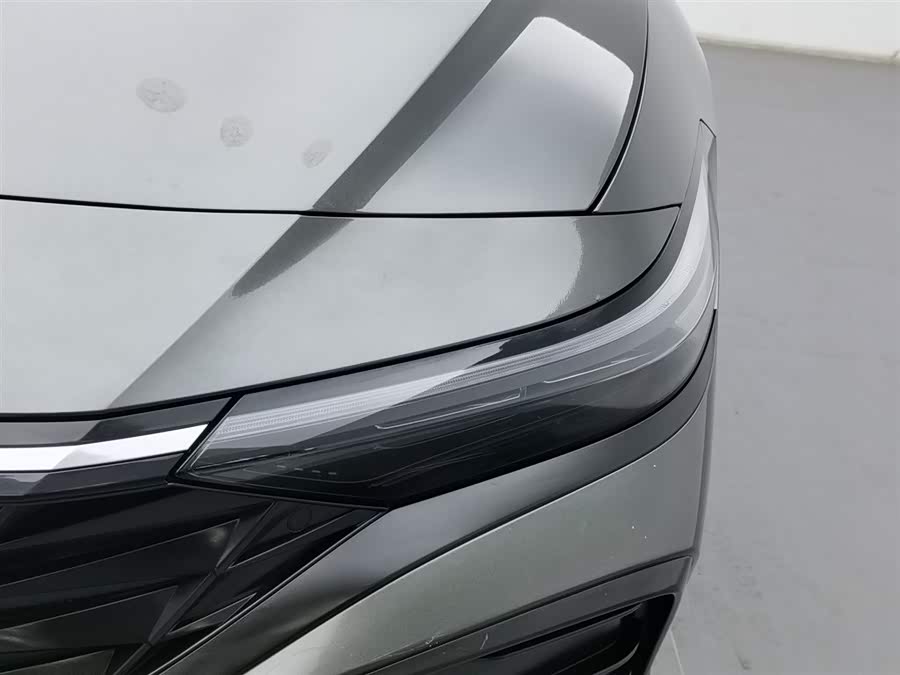 Hyundai Elantra 2023 immagine di auto #8