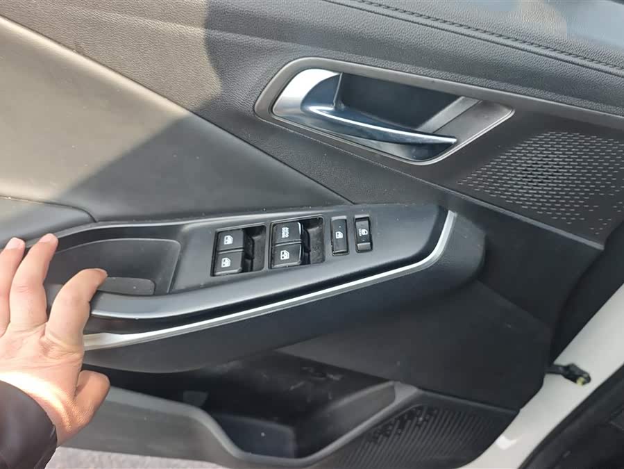 Changan CS15 2020 #8 Changan CS15 2020 immagine di auto #8