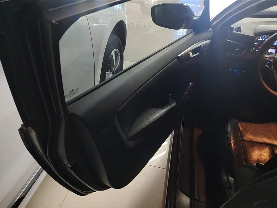 Hyundai Veloster 2015 car image #8