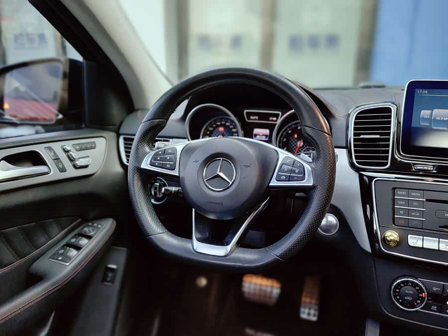 Mercedes-Benz GLE Coupe 2016 صورة سيارة #8