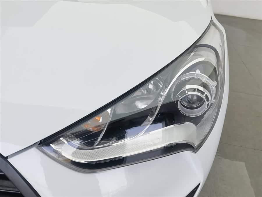 Hyundai Veloster 2016 immagine di auto #8