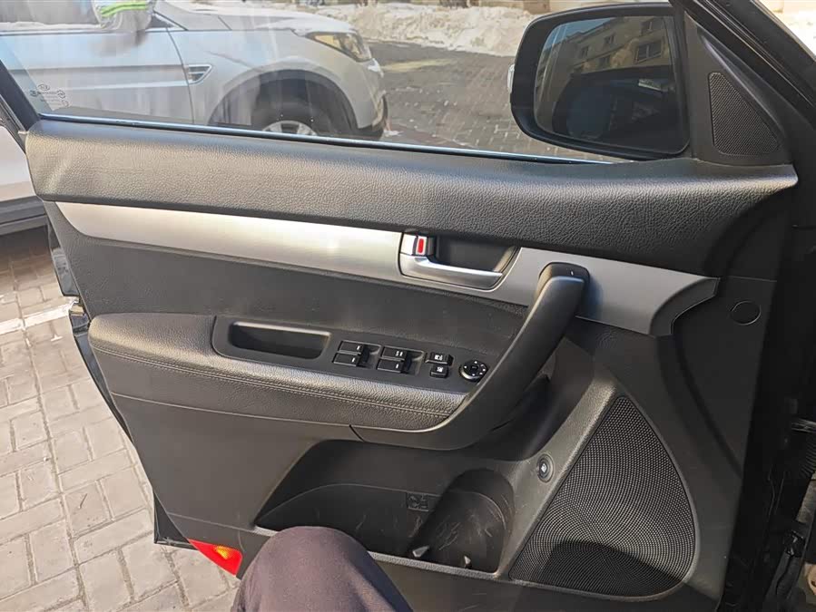 Kia Sorento 2013 car image #8