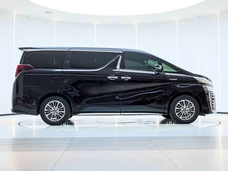 Toyota Vellfire 2022 #8 Toyota Vellfire 2022 صورة سيارة #8