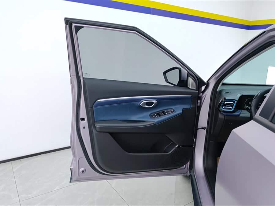 GAC Trumpchi GS3 2025 #8 GAC Trumpchi GS3 2025 car image #8