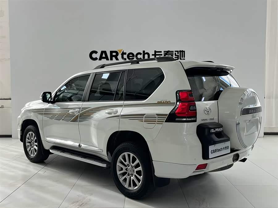 Toyota Land Cruiser Prado 2019 immagine di auto #8