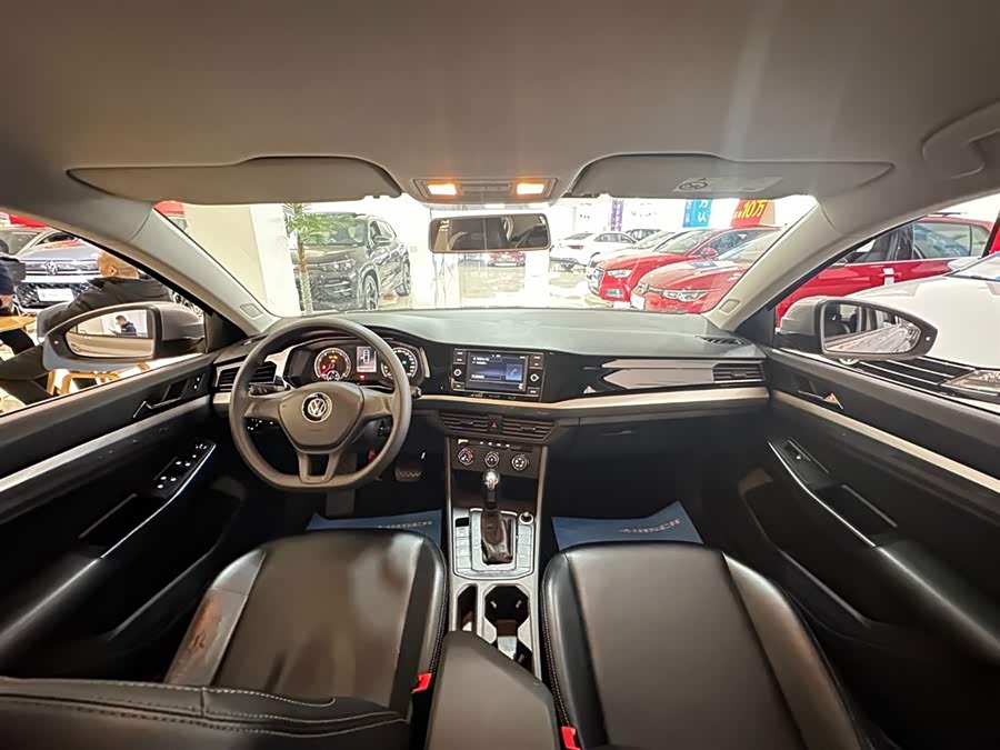 Volkswagen Bora 2020 immagine di auto #8