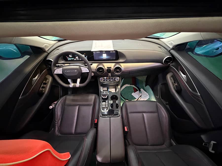 Forthing T5 EVO 2021 car image #8