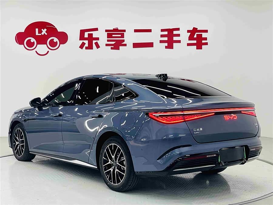 BYD Seal 07 DM-i 2025 car image #8