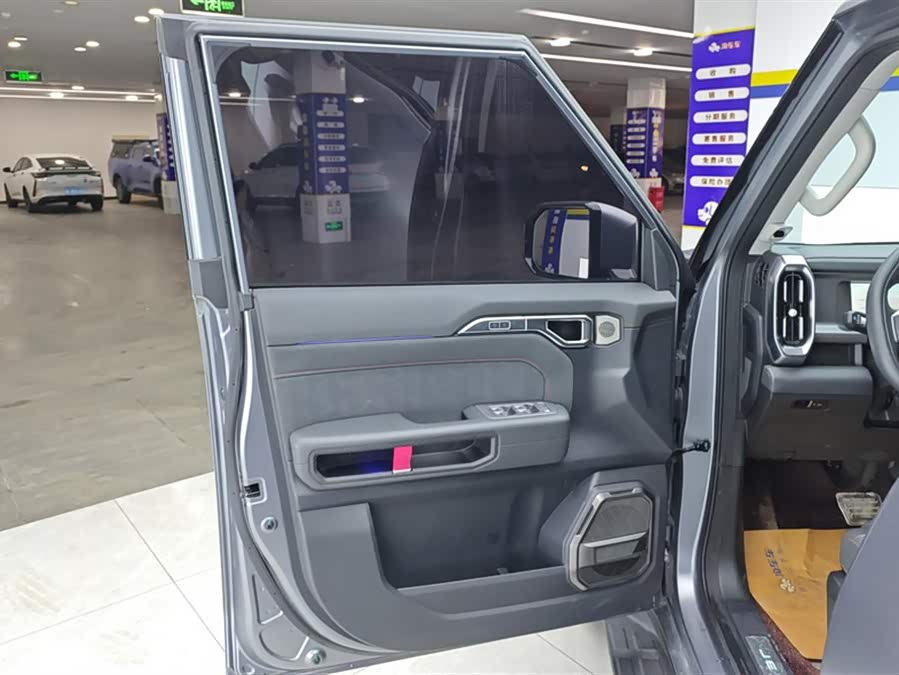 Jetour Traveller 2023 car image #8