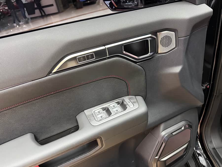 Jetour Traveller 2024 car image #8