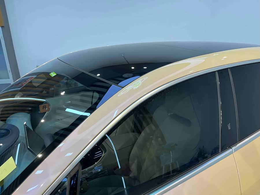 Avatr 11 2024 #8 Avatr 11 2024 car image #8