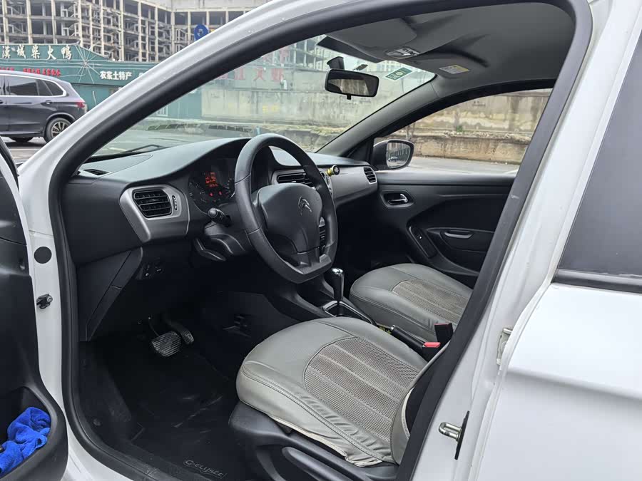 Citroen C-Elysée 2016 изображение автомобиля #8