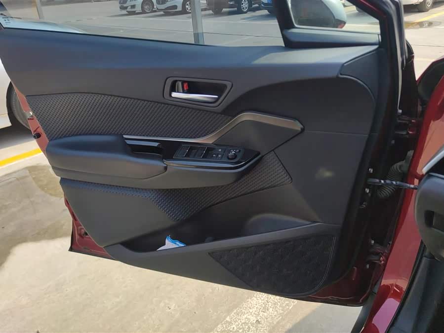 Toyota Izoa E 2020 imagen de coche #8