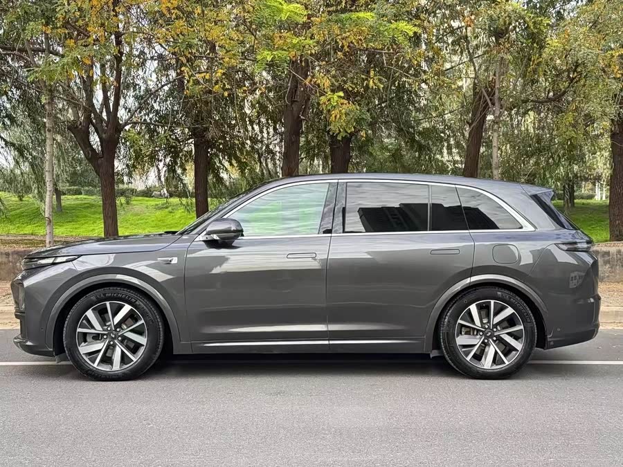 理想汽车 理想L7 2023 汽车图片 #8