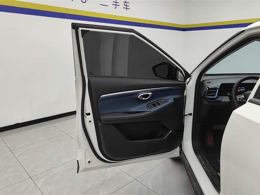 GAC Trumpchi GS3 2025 car image #8