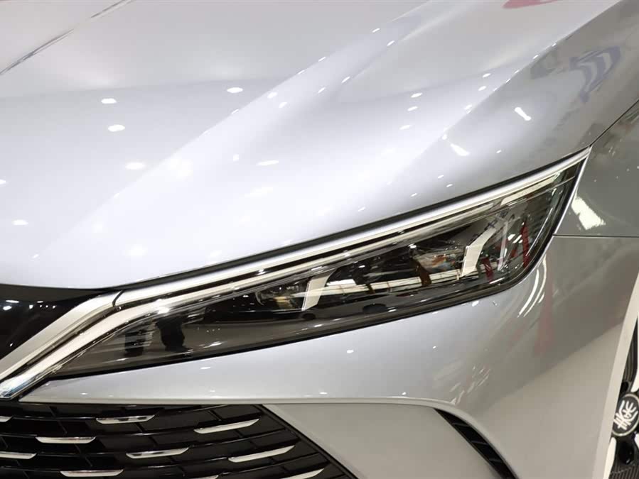 BYD Qin L 2025 car image #8