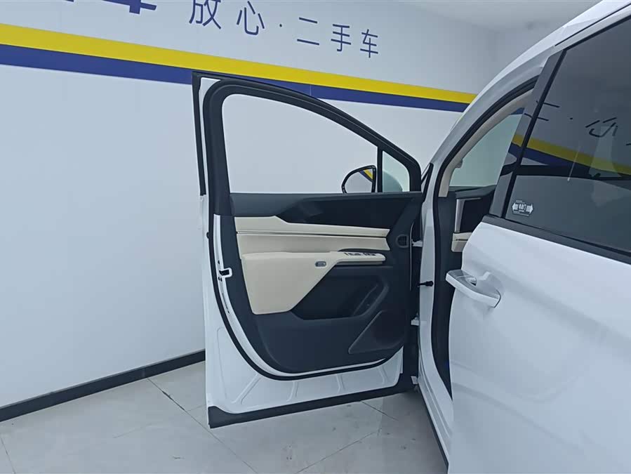 BYD Xia 2025 imagen de coche #8