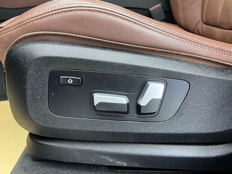 BMW X5 (Imported) 2021 imagem de carro #8