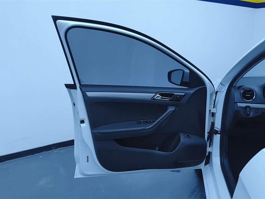 Jetta Jetta 2019 #8 Jetta Jetta 2019 car image #8