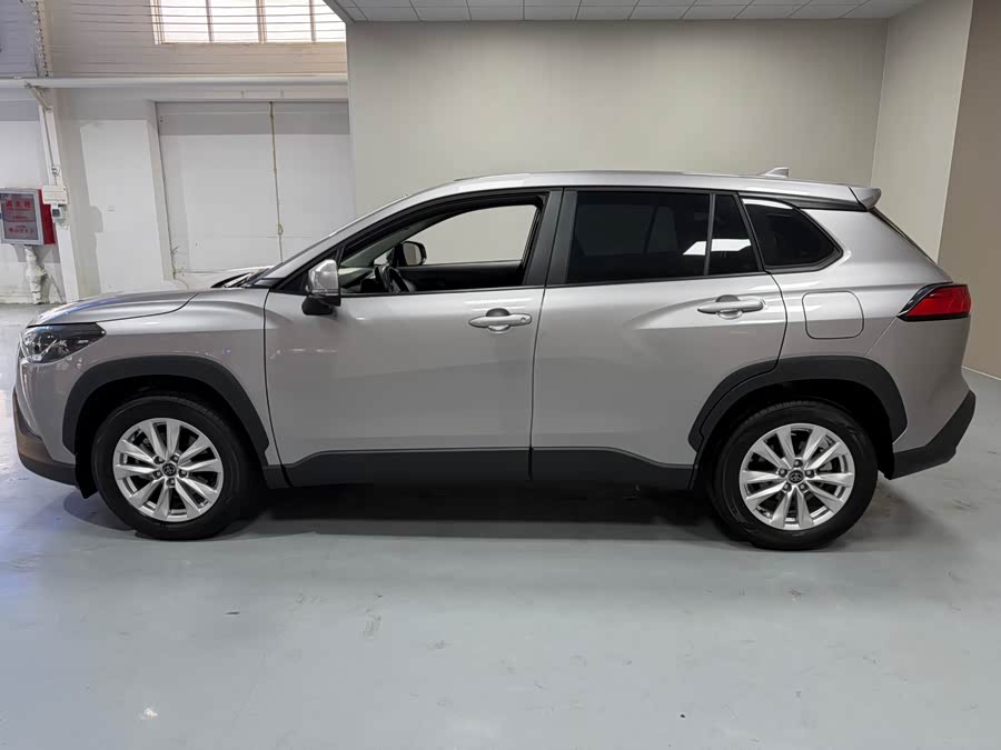 Toyota Corolla Cross 2024 car image #8