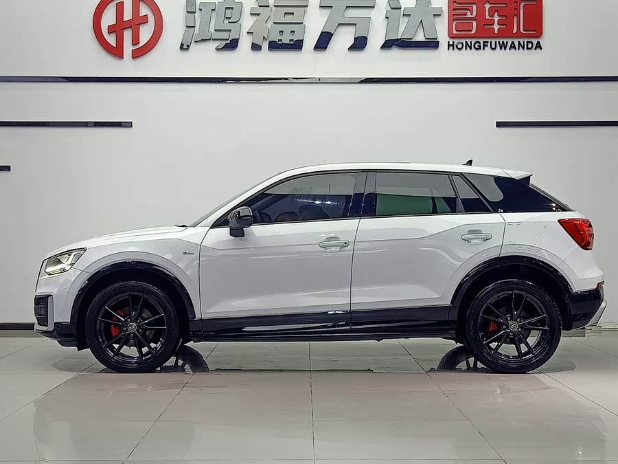 Audi Q2L 2020 imagem de carro #8