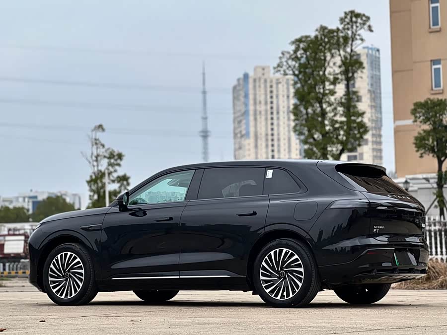 Exceed Stellar Era ET 2025 car image #8