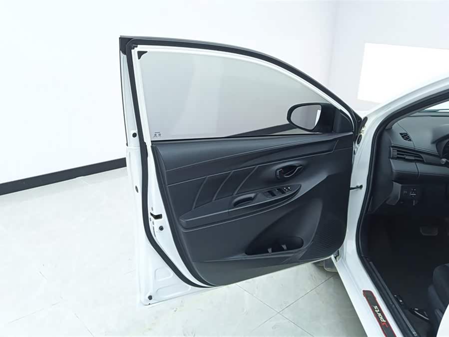 Toyota Yaris L Zhixiang 2018 immagine di auto #8