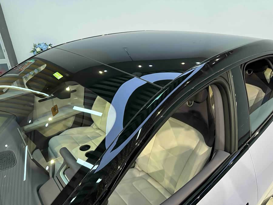 Avatr 06 2025 imagem de carro #8