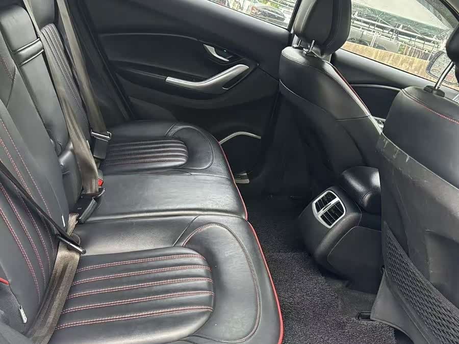 Soueast DX7 2016 صورة سيارة #8