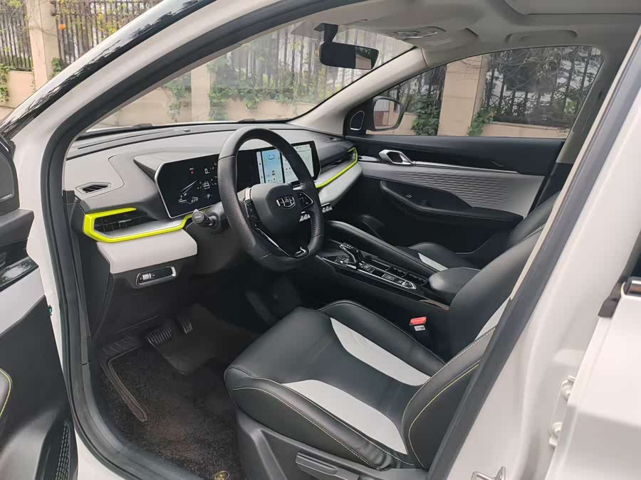 GEELY Coolray 2022 #8 GEELY Coolray 2022 car image #8