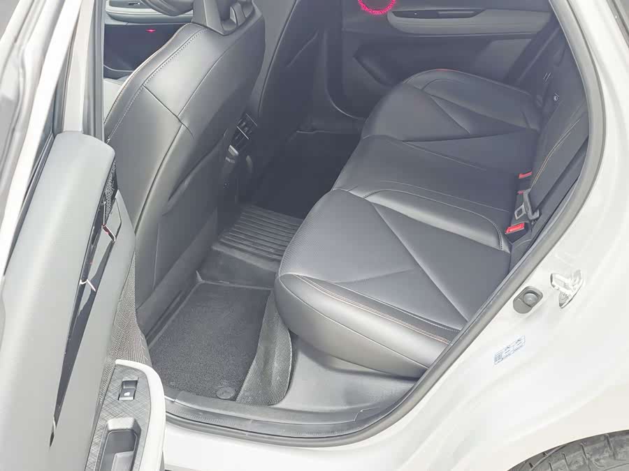 Changan UNI-V 2022 immagine di auto #8