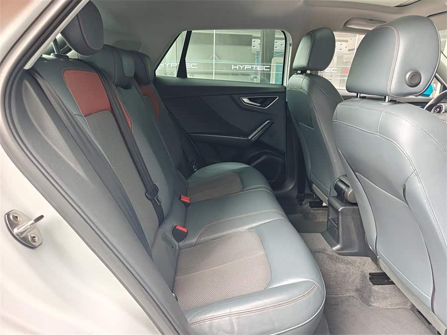 Audi Q2L 2019 imagem de carro #8