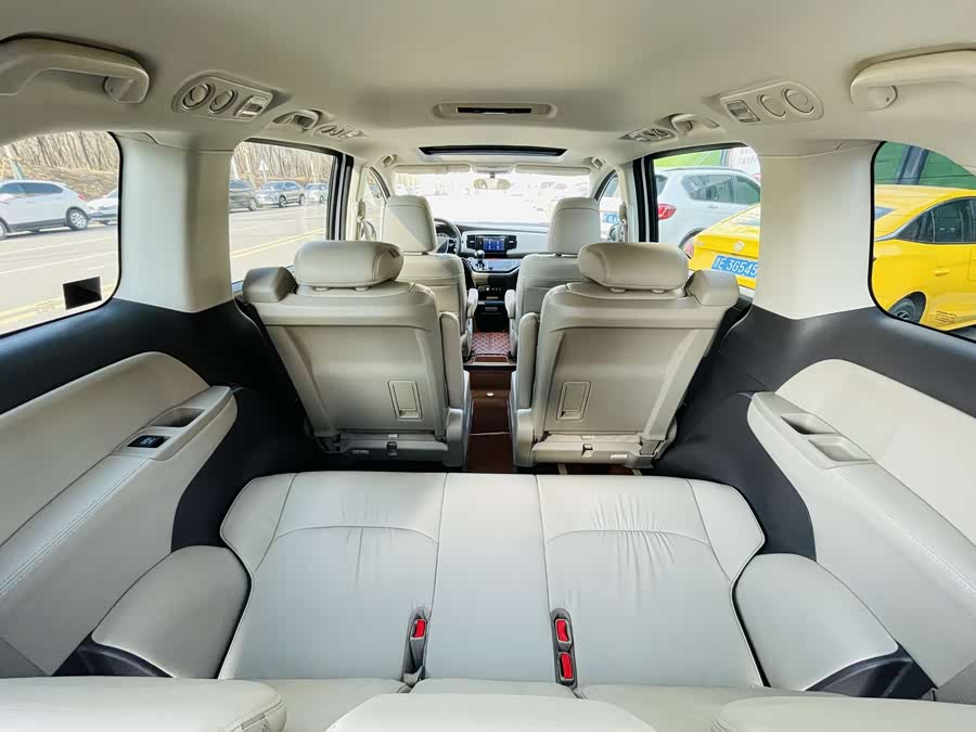 Honda ODYSSEY 2018 car image #8