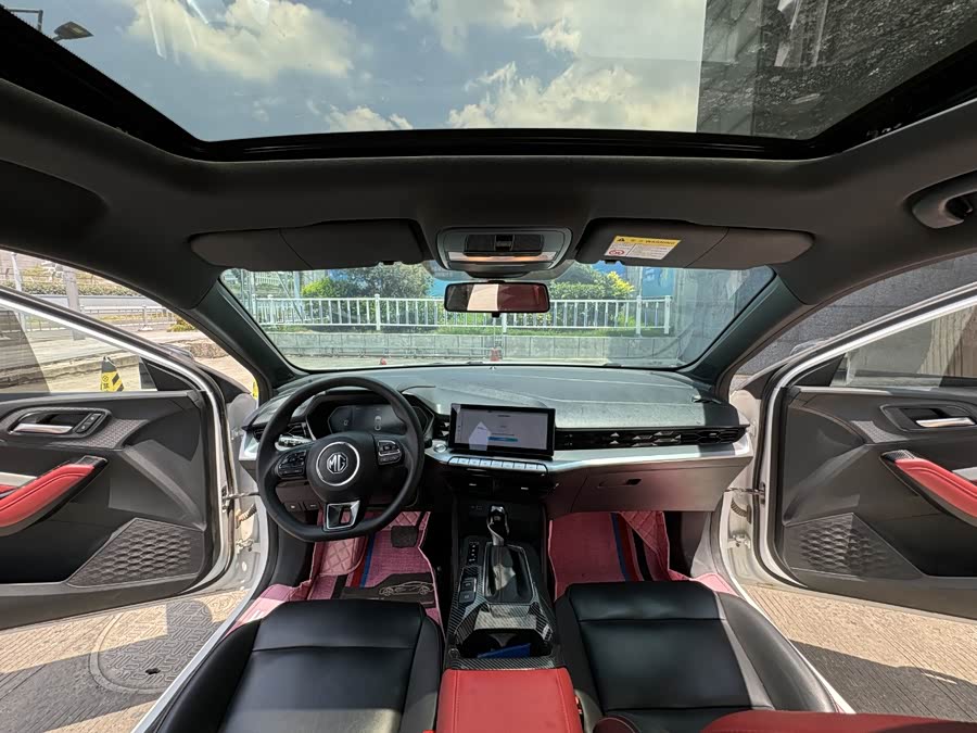 5 2021 car image #8