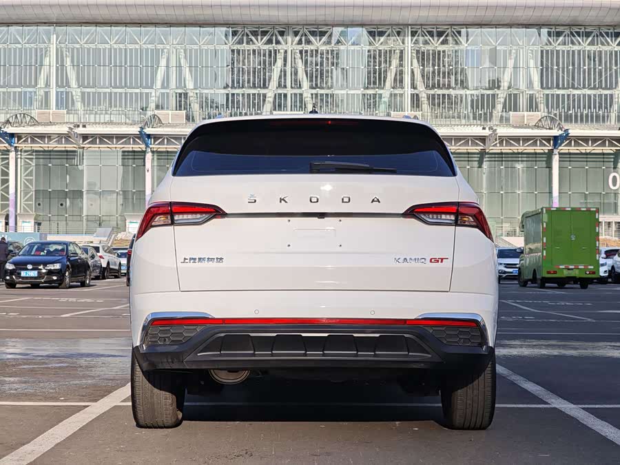 Skoda Kamiq 2021 car image #8