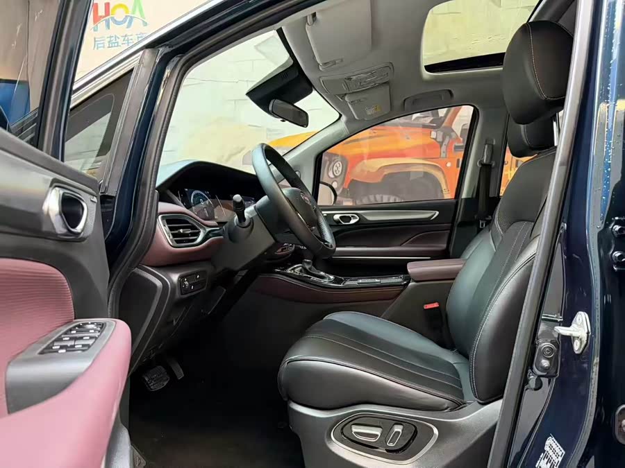 GAC Trumpchi M6 2024 car image #8